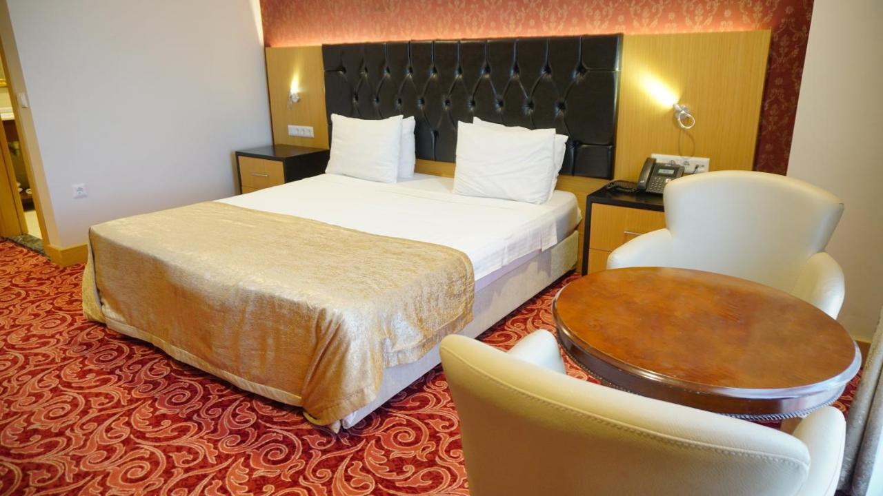 Vois Hotel Atasehir & Spa Istanbul Bagian luar foto