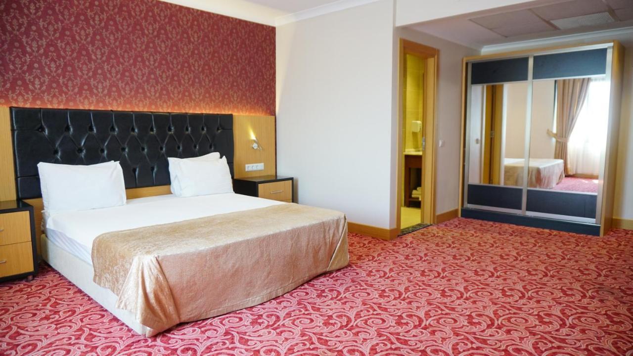Vois Hotel Atasehir & Spa Istanbul Bagian luar foto